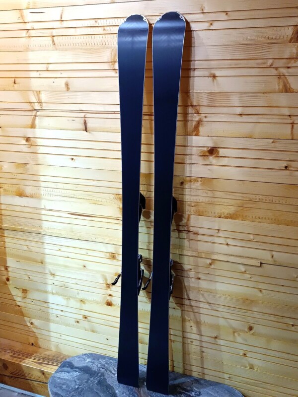 LYŽE VOLKL FLAIR 7.2 151CM --MODEL 2025--
